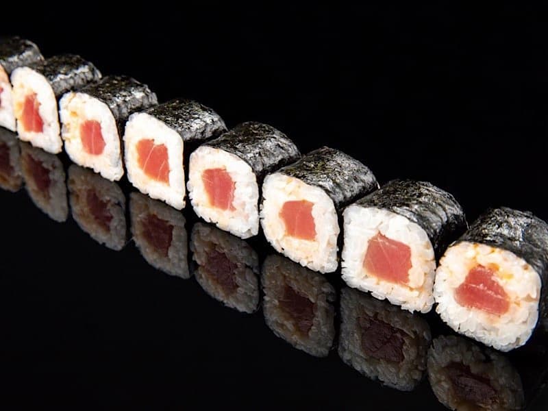 Մագուրո սումոկու մակի