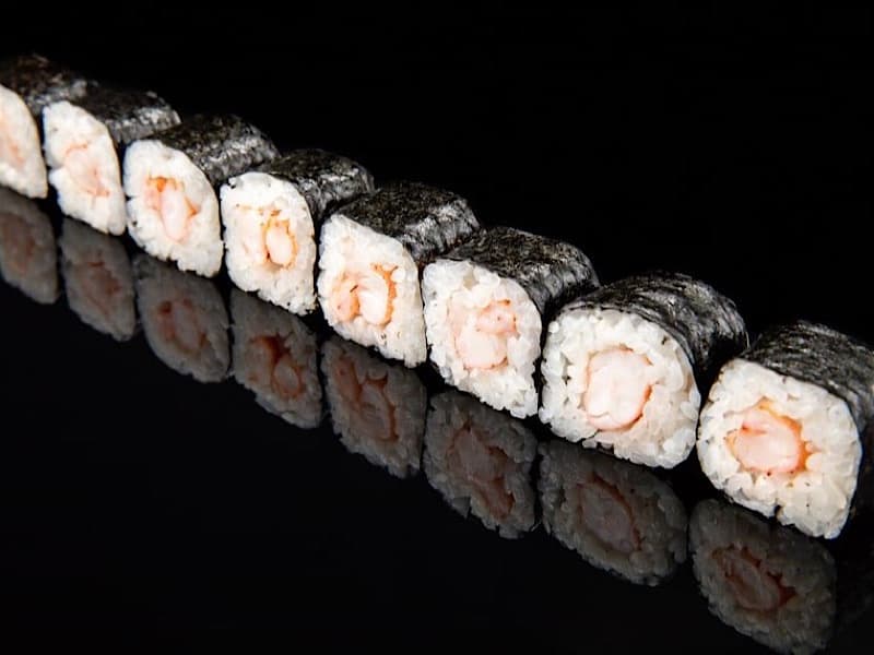 Սականա մակի